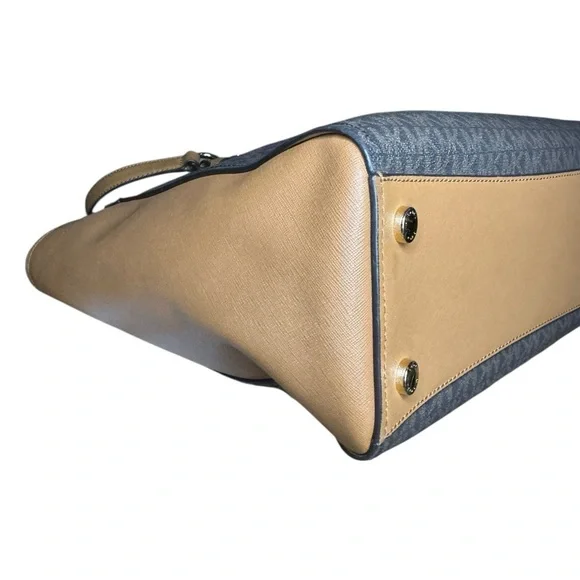 Michael Kors Sullivan Large tote - Picture 7 of 10